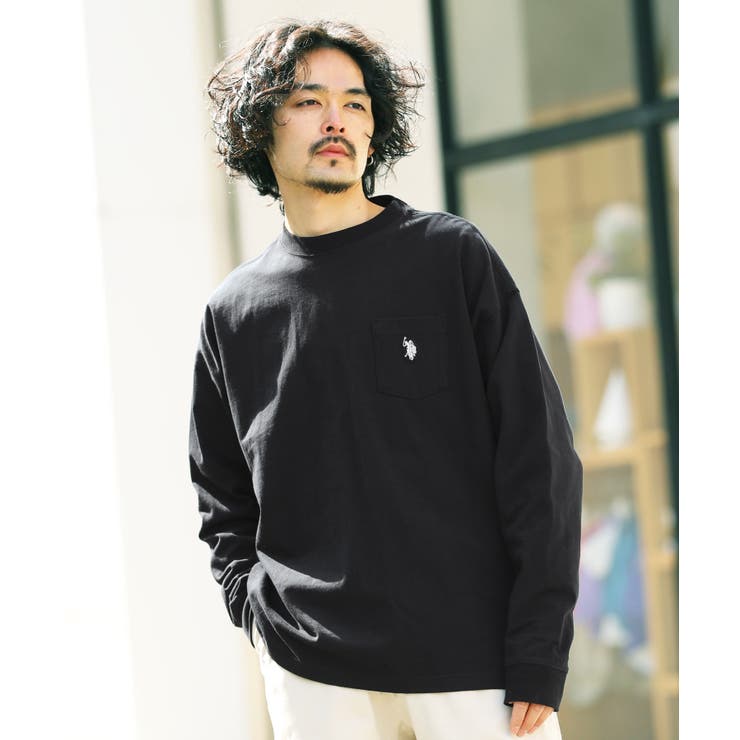 ブラック