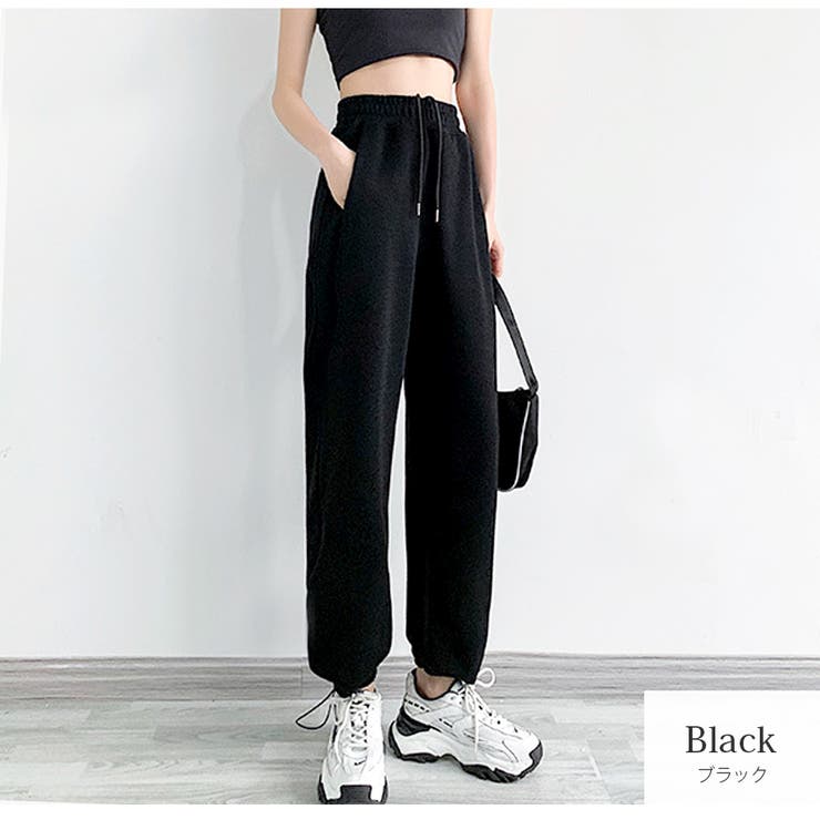 ブラック