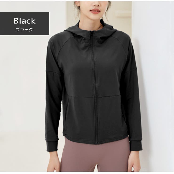 ブラック