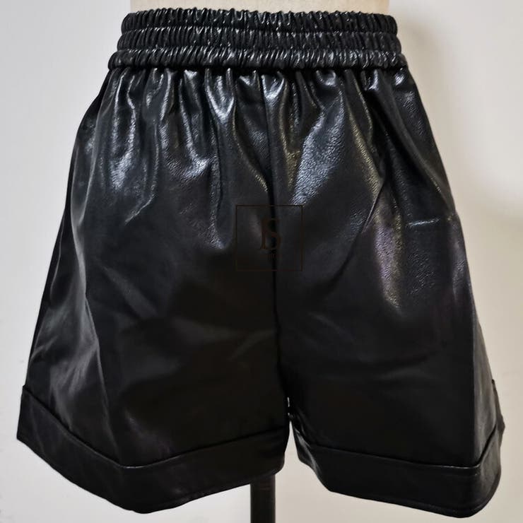 値下げ！新品！レディース フェイクレザー ゴルフショートパンツ 黒 Mサイズ 値下げ！新品！レディース フェイクレザーゴルフショートパンツ
