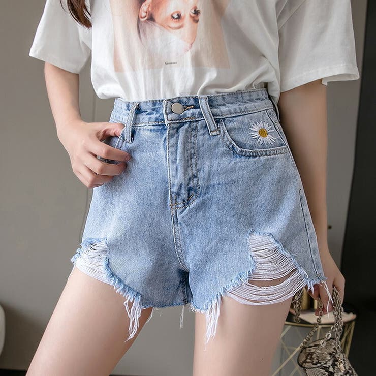 デニムショートパンツ デイジー 刺繍[品番：JSFW0010079]｜JS  FASHION（ジェーエスファッション）のレディースファッション通販｜SHOPLIST（ショップリスト）