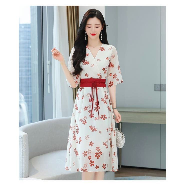 美品●パオラフラーニ●ワンピース●カシュクール●総柄●マルチカラー●ひざ丈●半袖 美品○パオラフラーニ○ワンピース○カシュクール○総柄○マルチ