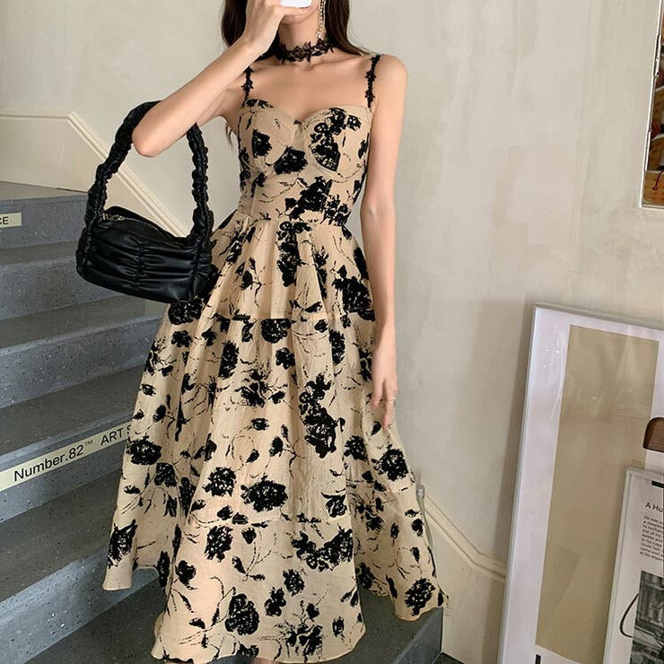新品未使用タグ付き❤ジェイエスコレクションズ【完売品】立体花柄フレア袖ドレス DRESS+ ドレス パーティードレス ワンピース 袖付き 結婚式