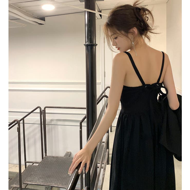 ロングワンピース 黒 バックリボン[品番：JSFW0013044]｜JS