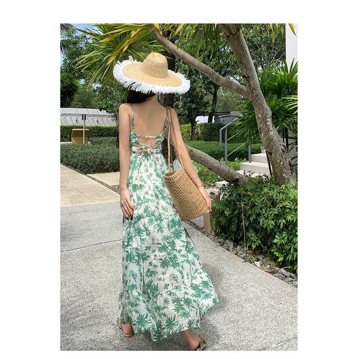 花柄キャミソールワンピースリゾート 花柄ロング丈キャミソールワンピース(ブラック)夏 エレガントな