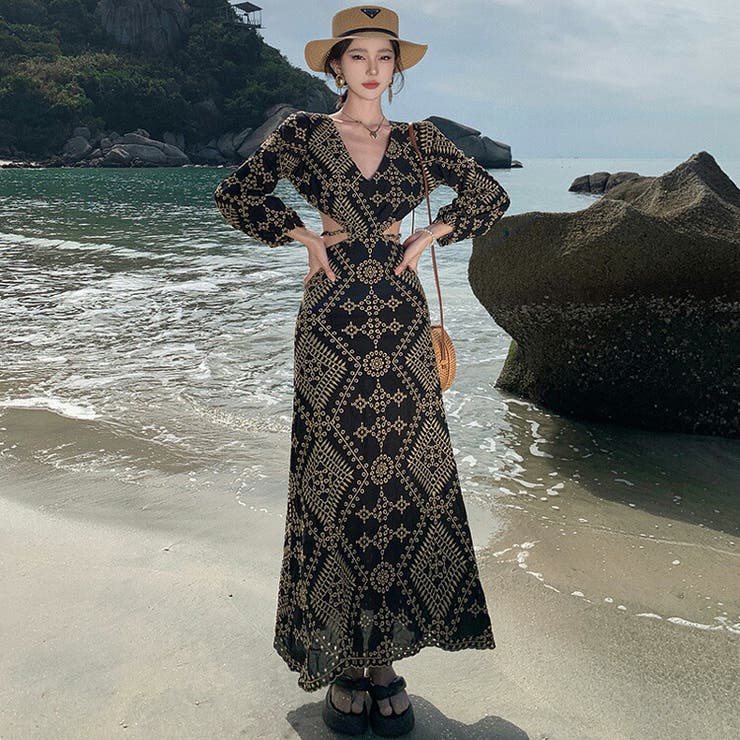 花柄刺繍ロングワンピースパーティードレスリゾート リゾートワンピ 花柄 刺繍[品番：JSFW0010447]｜JS FASHION