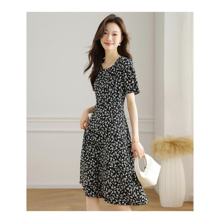 花柄ワンピ 全2色 チューリップ柄[品番：JSFW0013781]｜JS FASHION  