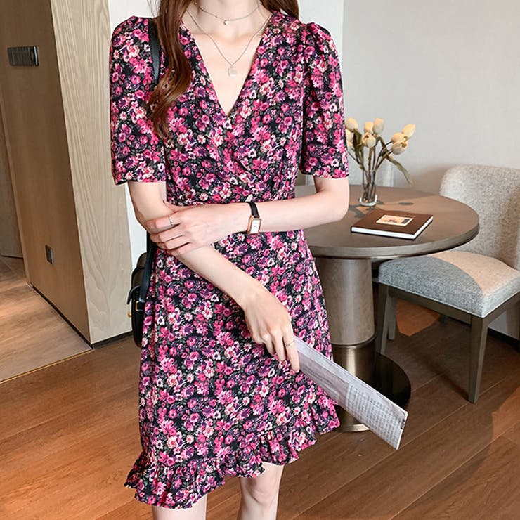 花柄ワンピース 全2色 小花柄 品番 Jsfw Js Fashion ジェーエスファッション のレディースファッション通販 Shoplist ショップリスト 花柄ワンピース 全2色 小花柄 品番 Jsfw Js Fashion ジェーエスファッション のレディースファッション通販 Shoplist ショップリスト