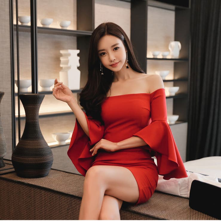 TYX レッド フレアスリーブ ワンピース