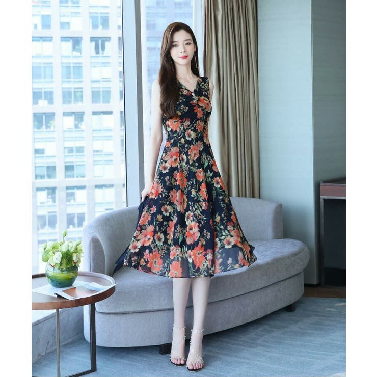 専用【即日発送】♡風にそよぐ藤色の花♡リボンタイシフォンワンピース♡XL ワンピース 花柄フレアシフォンワンピース : ZOZOTOWN Yahoo!店