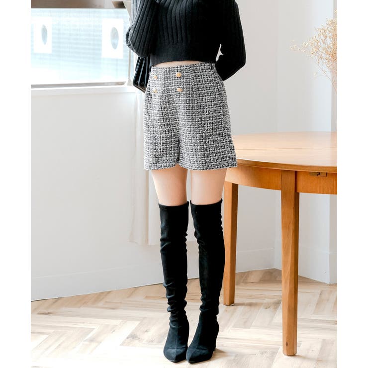 履くだけで脚長効果抜群。ツイードショートパンツ[品番：BA000005946