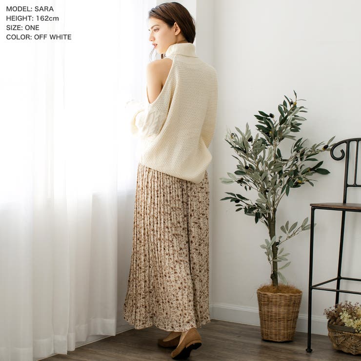 SHISHIKUI ベージュ タートルネックニット SHISHIKUI ベージュ タートルネックニット THE SHISHIKUIの新店舗が1/8