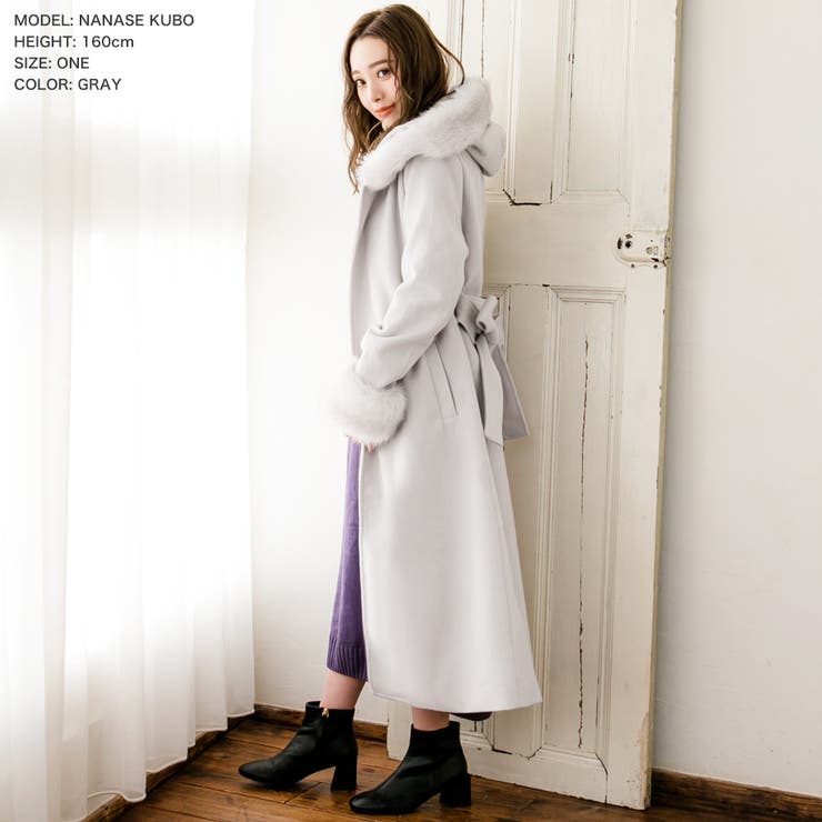 フード付きフェイクファーロングコートガウンコート [品番