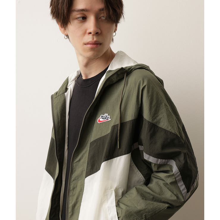 ナイキ HE ウインドランナー+ LND フーディジャケット