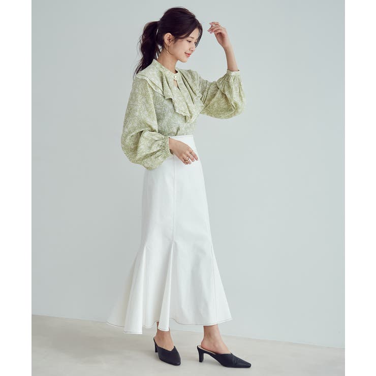 vis-à-vis　リーフ柄ラッフルフリルブラウス 楽天市場】【WEB限定】リーフ柄ラッフルフリルブラウス vis-a-vis ビス