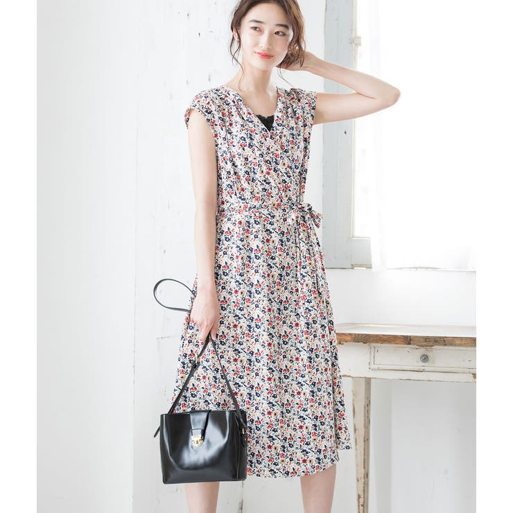 花柄カシュクールワンピース 品番 Visw Vis ビス のレディースファッション通販 Shoplist ショップリスト