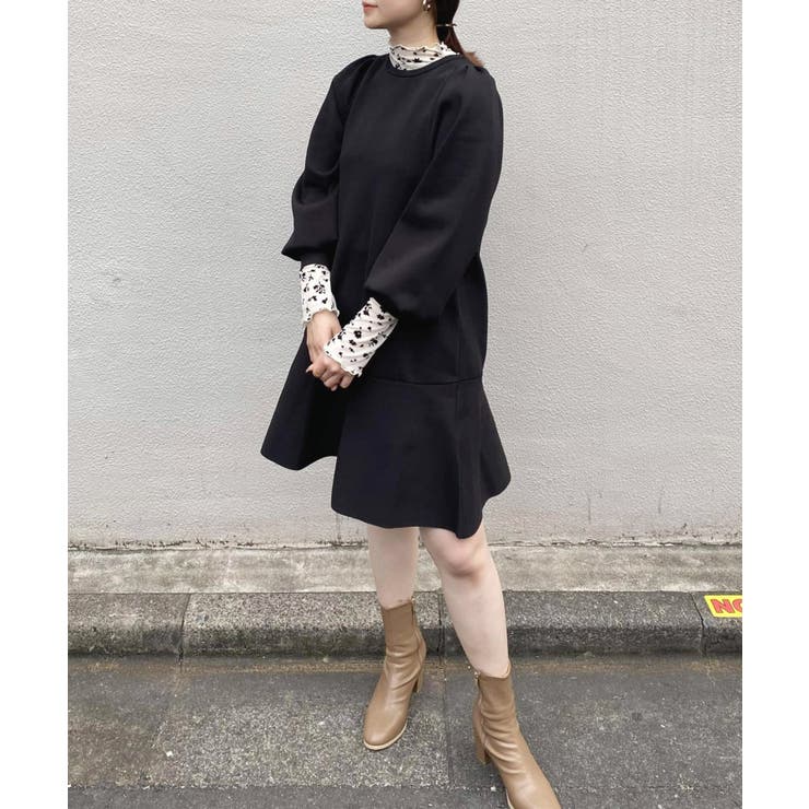 ブラック(01) | パフスリーブ切り替えミニフレアワンピース | VIS 