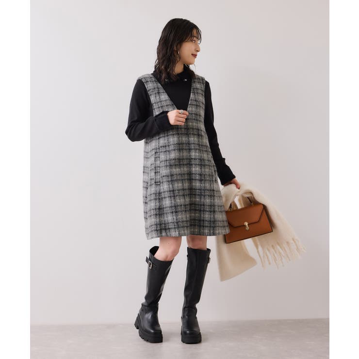 シャギーVネックミニ丈ジャンパースカート | VIS  | 詳細画像16 