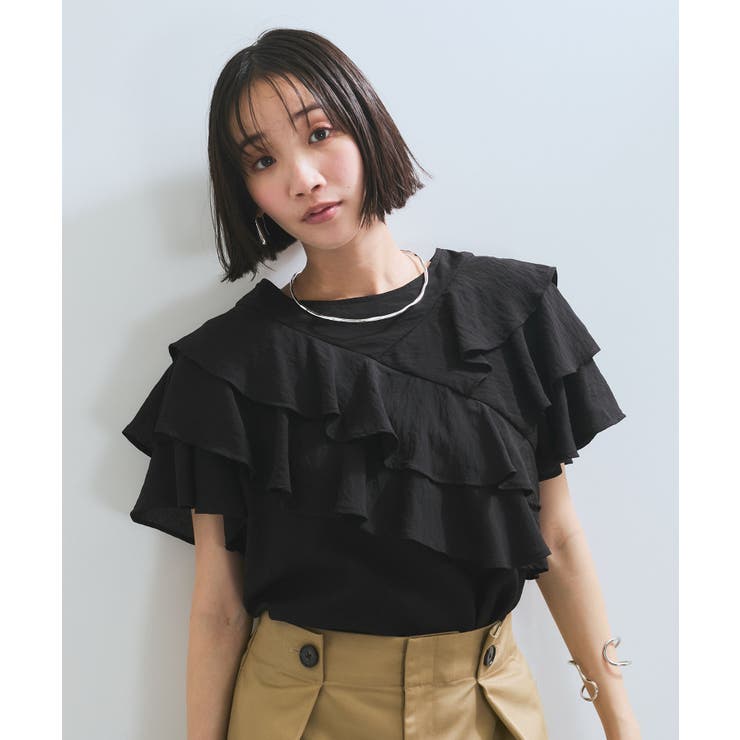 ブラック(01) | フリルティアードブラウス | VIS 