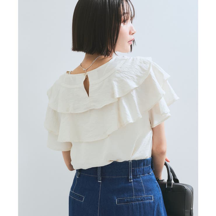 オフホワイト(15) | フリルティアードブラウス | VIS 