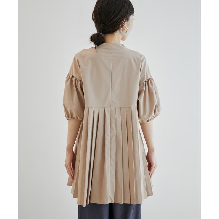 BEARDSLEY（ビアズリー）の「インナー次第でロングシーズン着