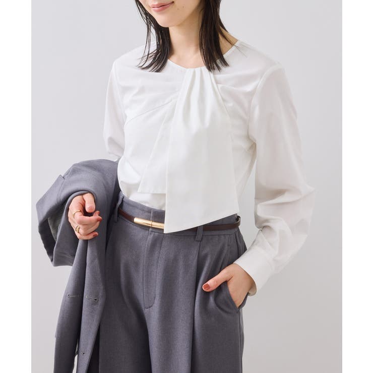 オフホワイト(15) | フロントねじりデザインブラウス | VIS 