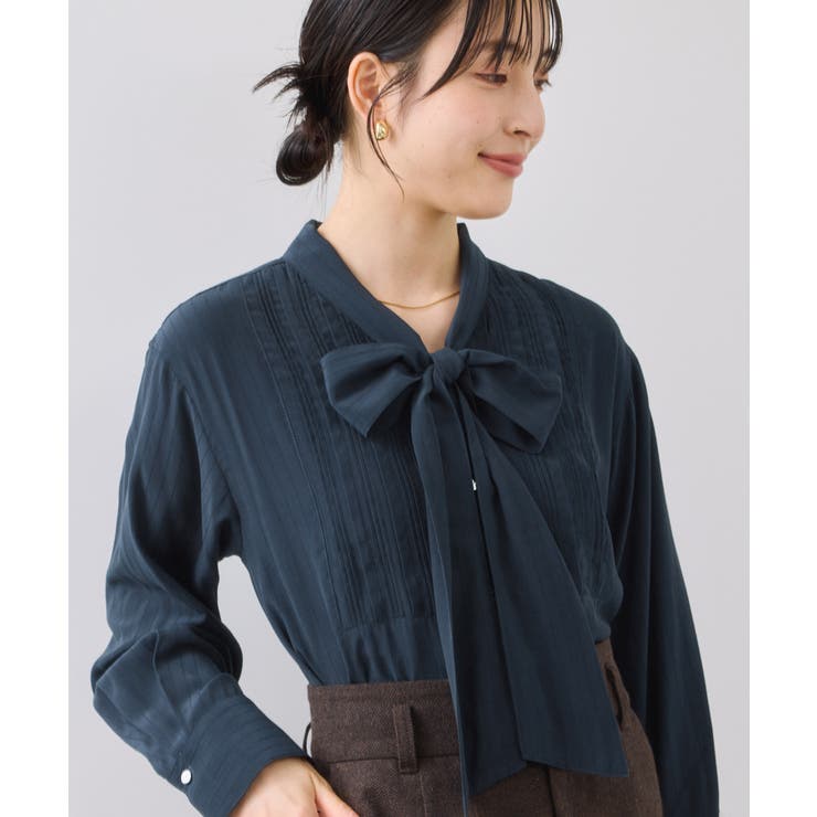 ネイビー(40) | ランダムピンタックボウタイブラウス | VIS 
