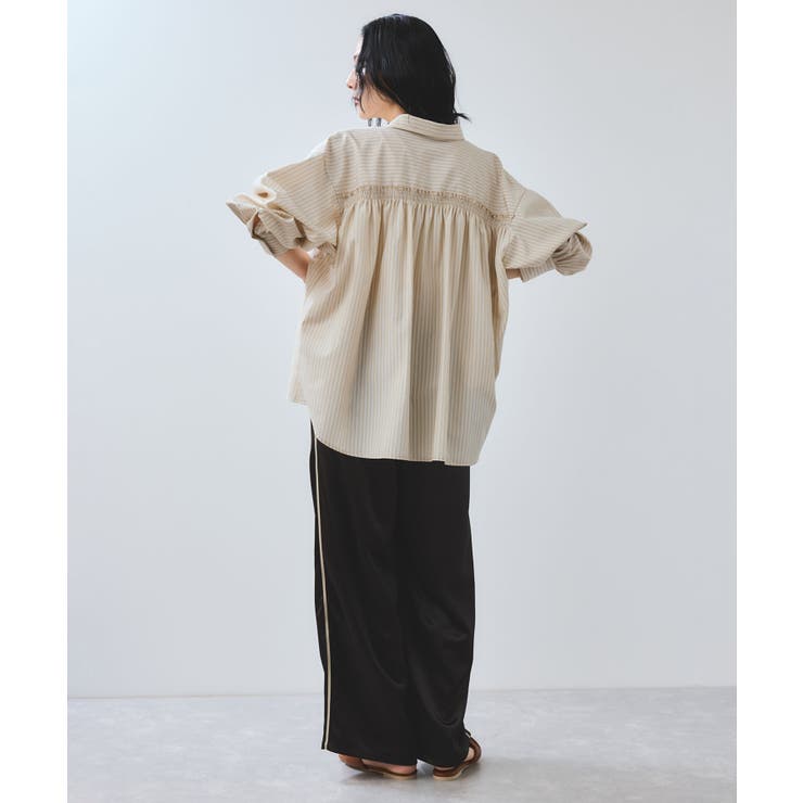 【WEB限定】バックシャーリングフリルシャツブラウス | VIS  | 詳細画像3 