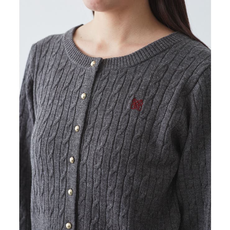 ワンポイント胸刺繍ケーブルカーディガン[品番：VISW0047758