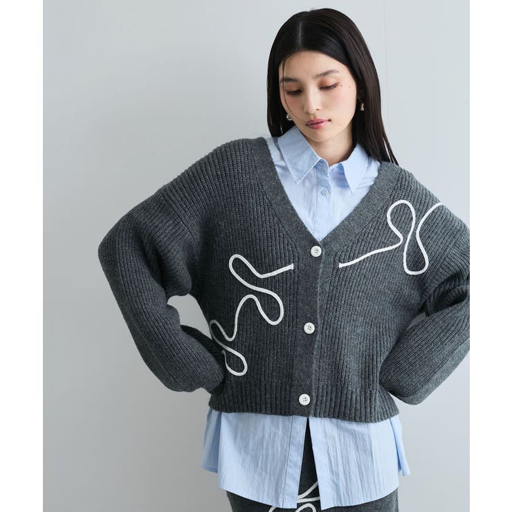 チャコール(06) | 【WEB 一部店舗限定】リボンコード刺繍Vネックカーディガン【セットアップ対応】 | VIS 