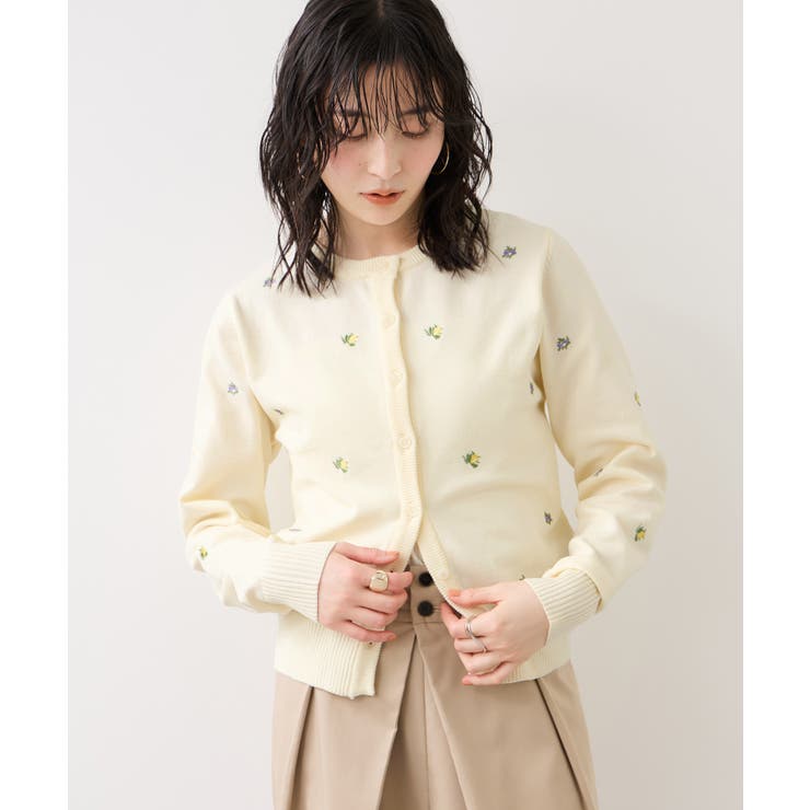 【WEB限定】フルーツ刺しゅうクルーネックカーディガン | VIS  | 詳細画像1 