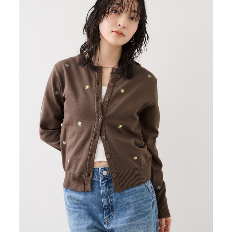 【WEB限定】フルーツ刺しゅうクルーネックカーディガン | VIS  | 詳細画像3 