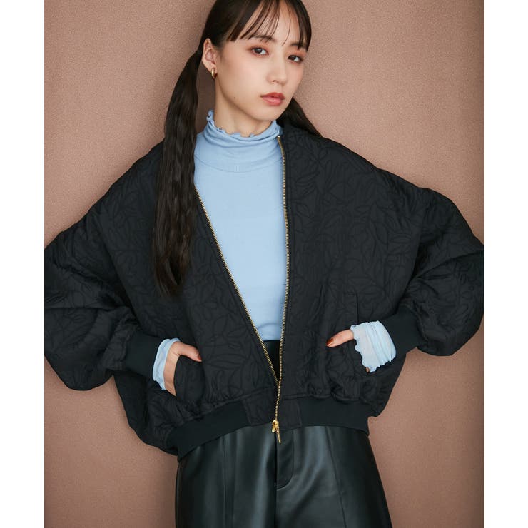 ブラック(01) | 【STAYC J 着用】リーフキルティング&合皮アソートブルゾン | VIS 