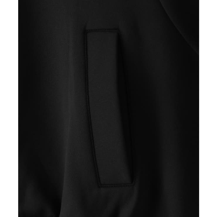 umbro】VIS別注モデルショートトラックジャケット[品番