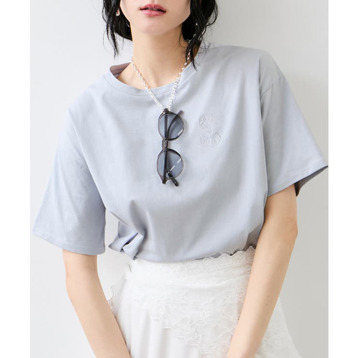 ブルー(44) | ボクシークロップド刺繍Tシャツ | VIS 