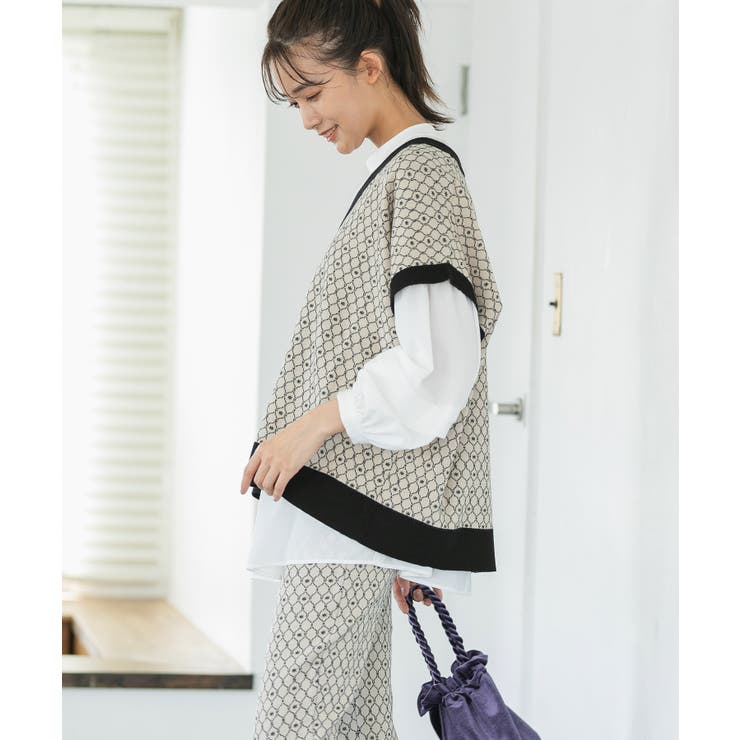 【セットアップ対応】モノグラム柄が映えるVネックジャカードベスト | VIS  | 詳細画像3 