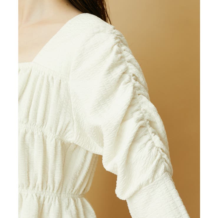 ギャザーデザインカットトップス✴︎ VIS(ビス) / ギャザーデザインカットトップス (トップス / Tシャツ