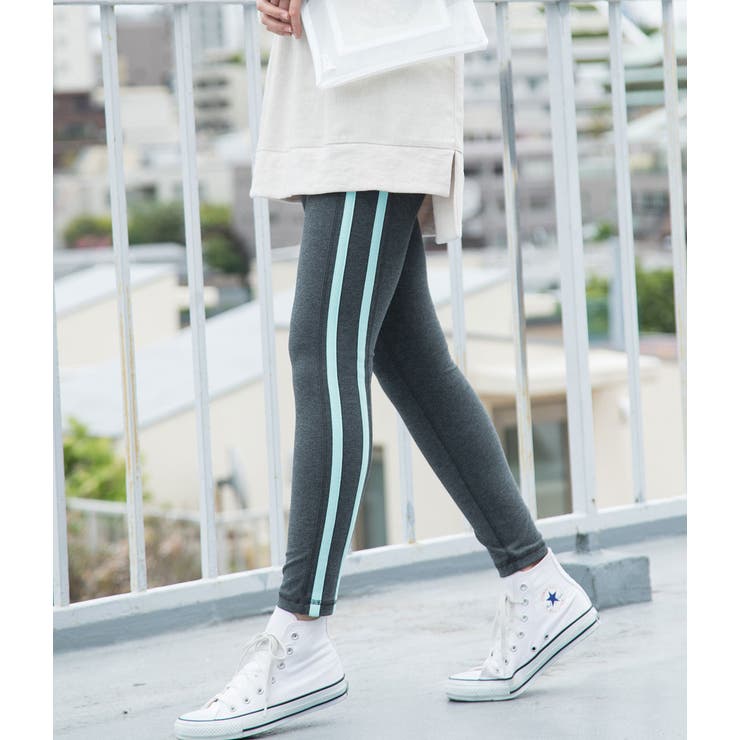 New Balance アスレチックトラックパンツ 品番 Visw Vis ビス のレディースファッション 通販 Shoplist ショップリスト