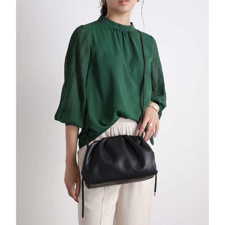 ブラック(01) | 【田中みな実さん着用】くち金ギャザーショルダーバッグ | VIS 