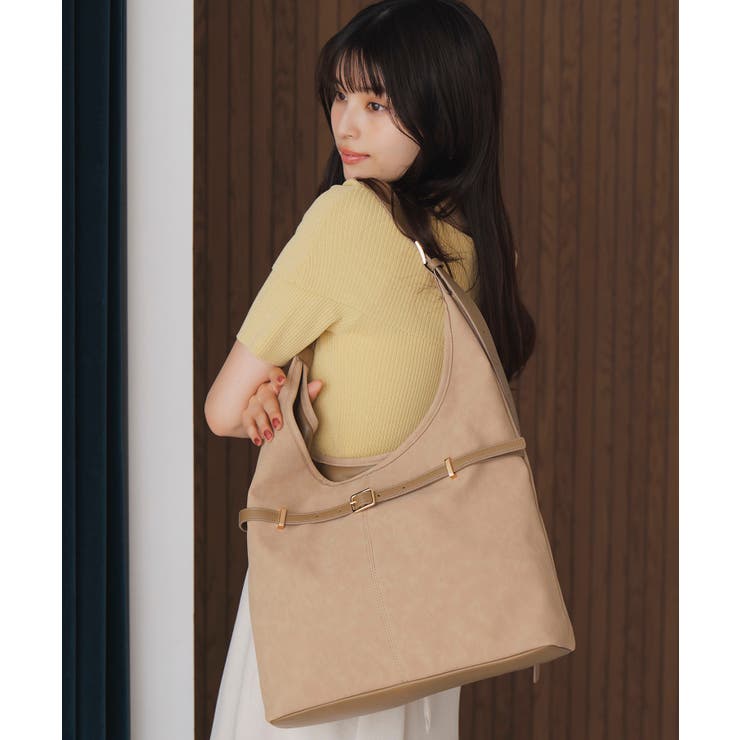 ベージュ系(28) | 【A4収納】フロントベルトソフトショルダーバッグ | VIS 