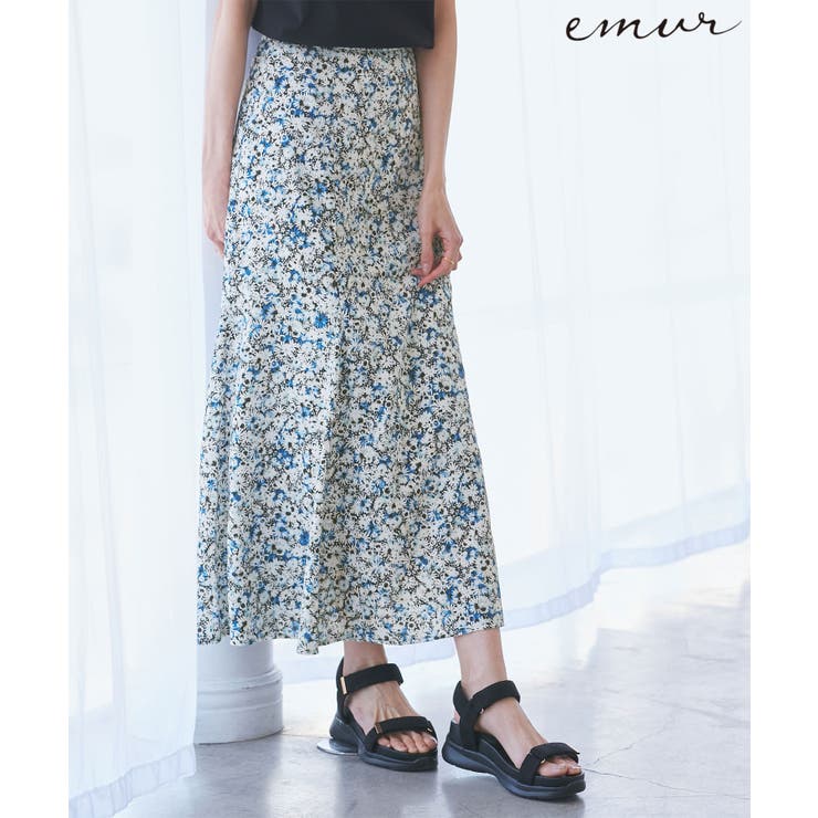 ネイビー(40) | 【emur/エミュール】マーガレット柄ナロースカート | ROPE' PICNIC
