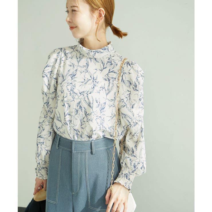 袖シャーリングロールカラーブラウス[品番：RPCW0041769]｜ROPE 