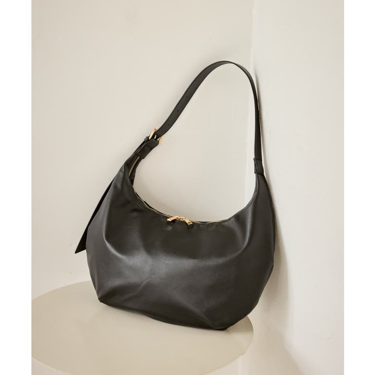 ブラック(01) | デミルーンショルダーバッグ | ROPE' PICNIC