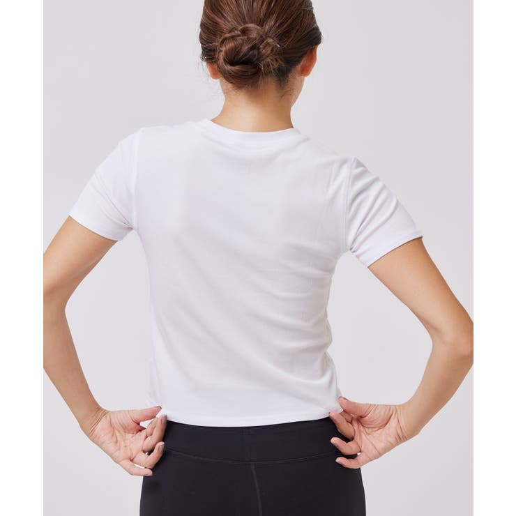 Vuori Women's Pose Fitted Tee - Spring 2023