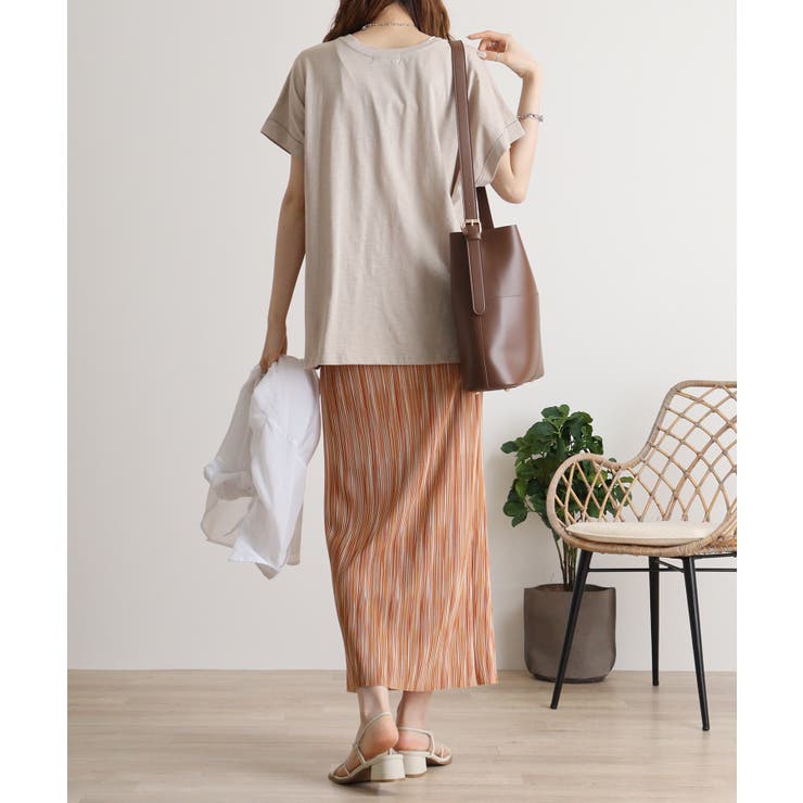 【M L】オーバーサイズポケット付きUネックTee Tシャツ | JungleJalopy | 詳細画像16 