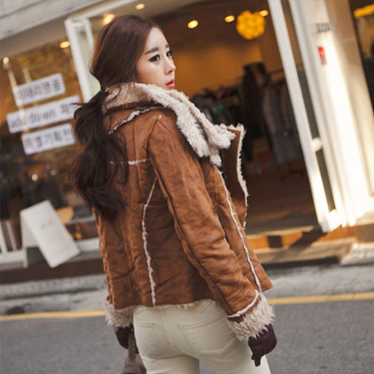 jk10229】 保温性抜群！ボリューム感のある内側ファーがポイント