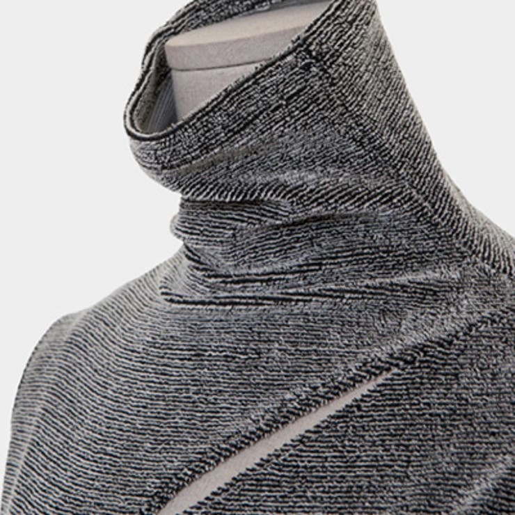 斜めカットアウトポイントハイネックカットソー | KawaiCat | 詳細画像8