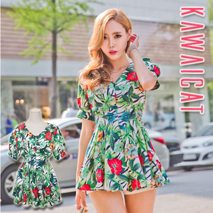 花柄×リーフ柄の華やかなデザインでシーズンムード漂うリゾート柄フレアワンピース | KawaiCat | 詳細画像1