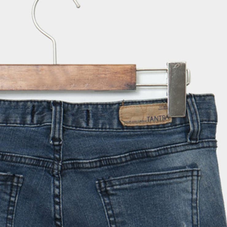 ビンテージダメージ加工のデニムパンツ♪スクラッチポイントデニムスキニパンツ