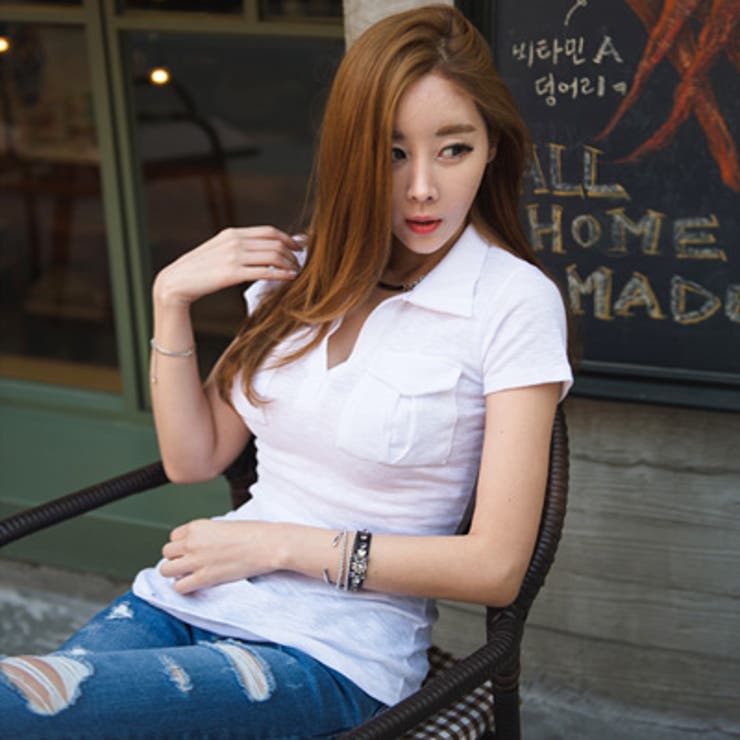 深めに開いたネックラインが小顔効果のあるポケット襟付き半袖Tシャツ♪胸元のポケッ… | KawaiCat | 詳細画像5 